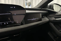 harmaa Audi A6 e-tron 2025 kuva 39.