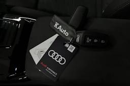 harmaa Audi A6 e-tron 2025 kuva 40.