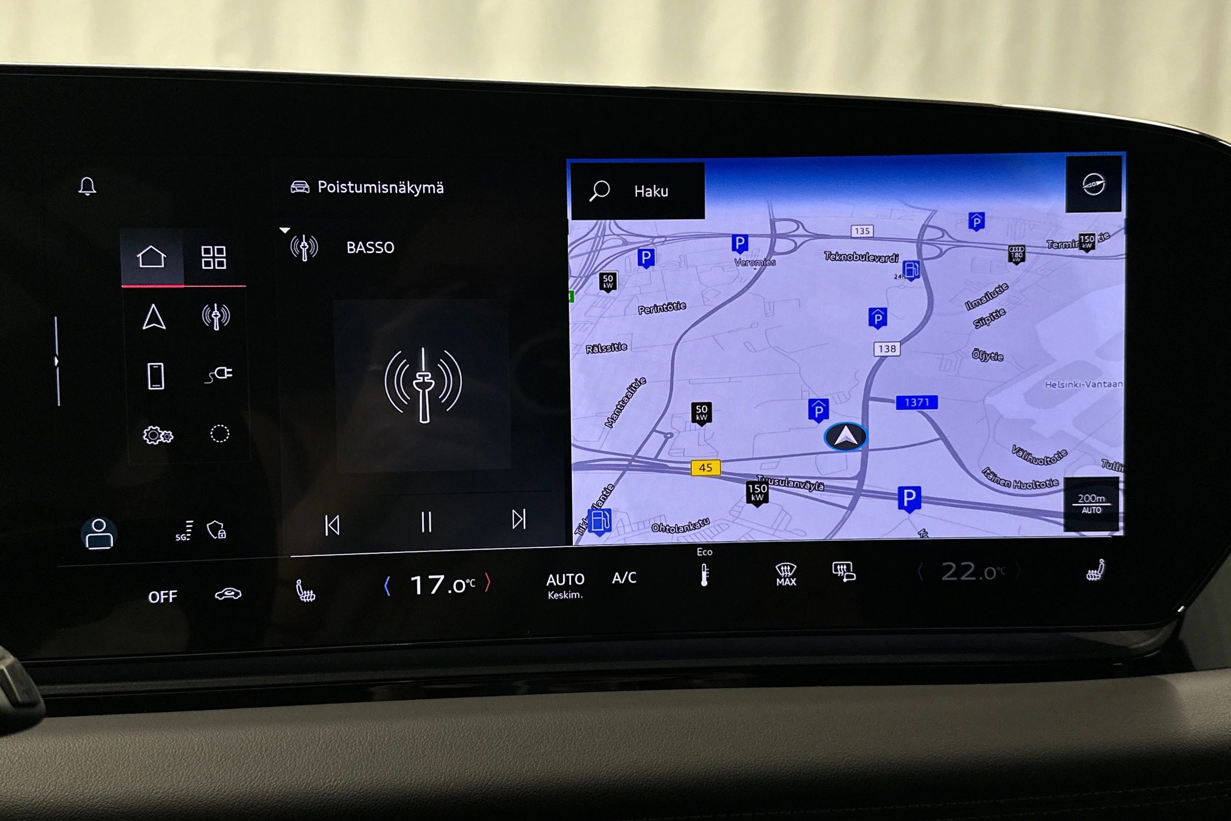 valkoinen Audi A6 e-tron 2025 kuva 16.