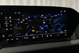 valkoinen Audi A6 e-tron 2025 kuva 18.