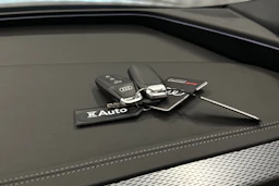 harmaa Audi A6 e-tron 2025 kuva 32.