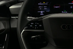 harmaa Audi A6 e-tron 2025 kuva 11.