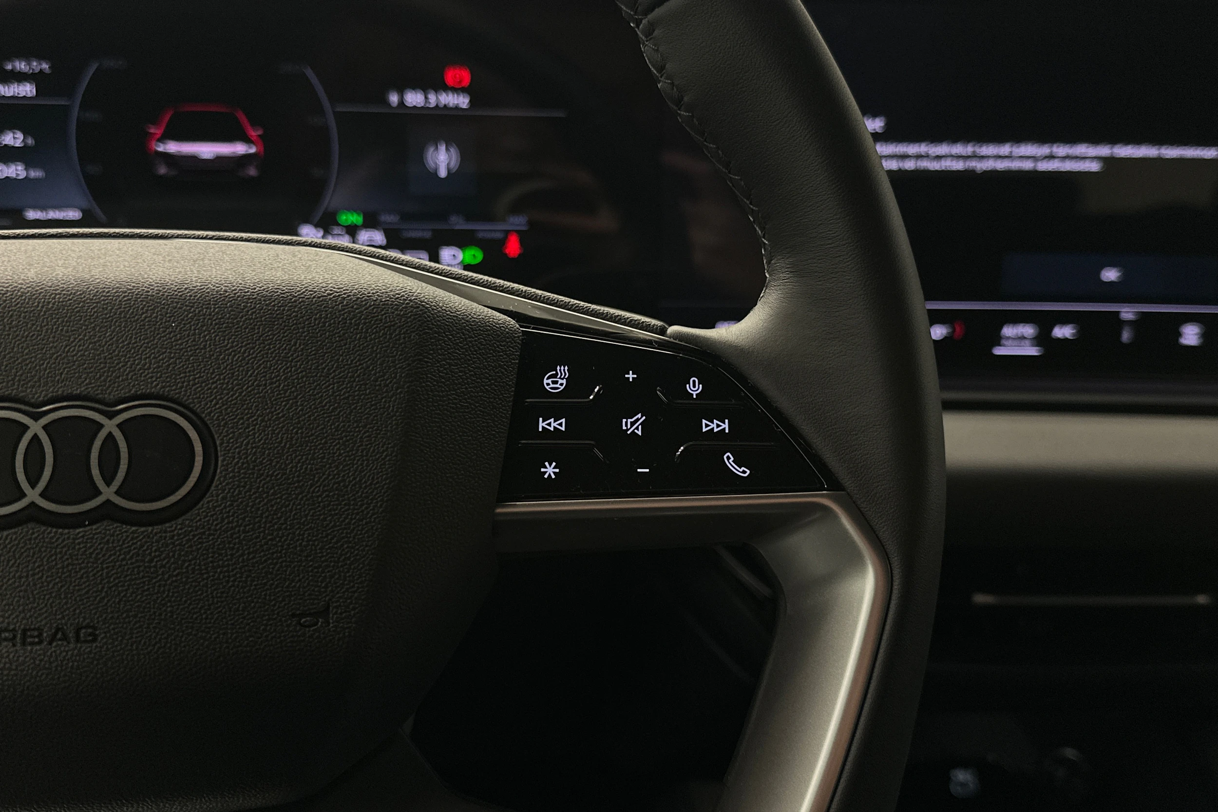 harmaa Audi A6 e-tron 2025 kuva 12.