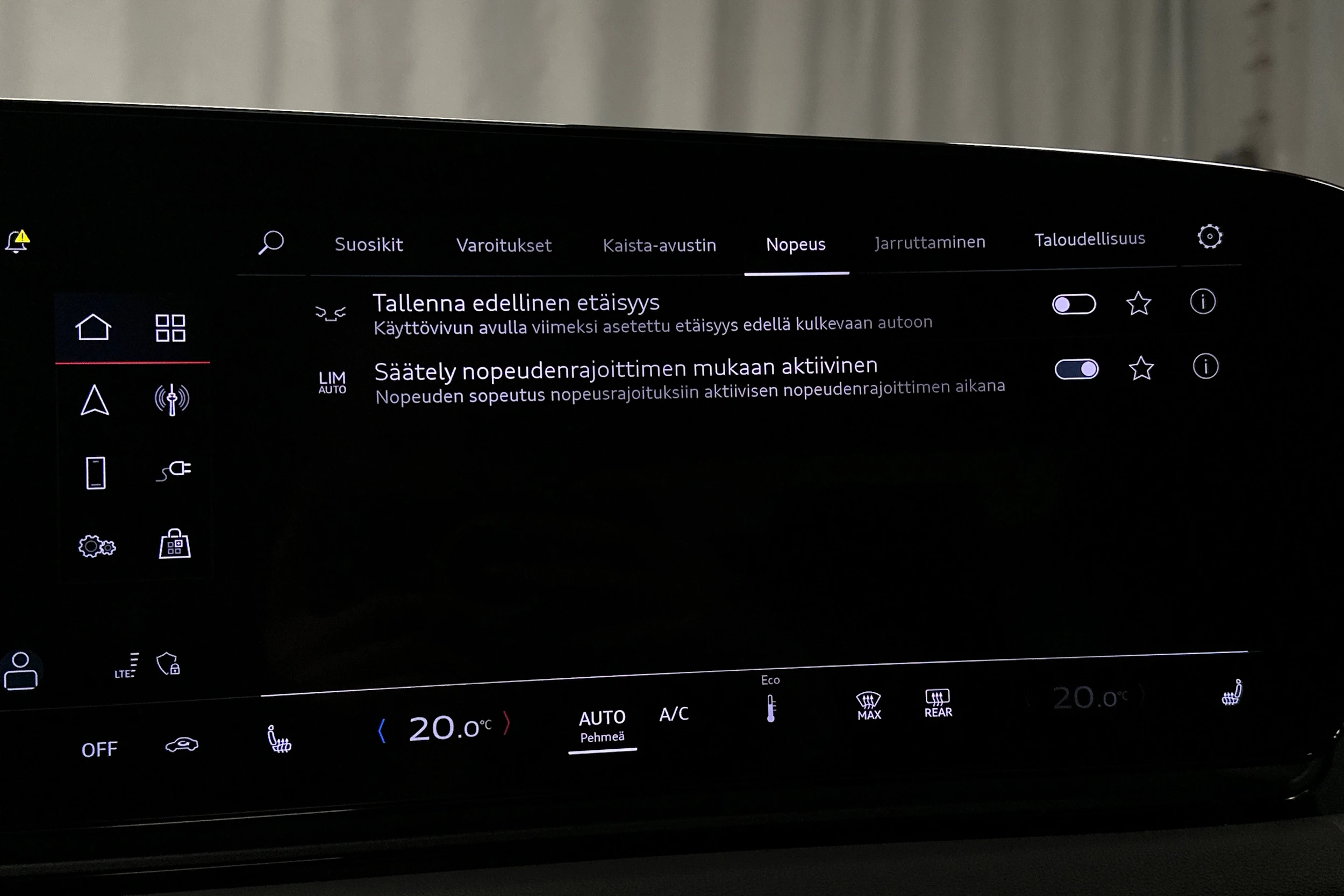 harmaa Audi A6 e-tron 2025 kuva 26.
