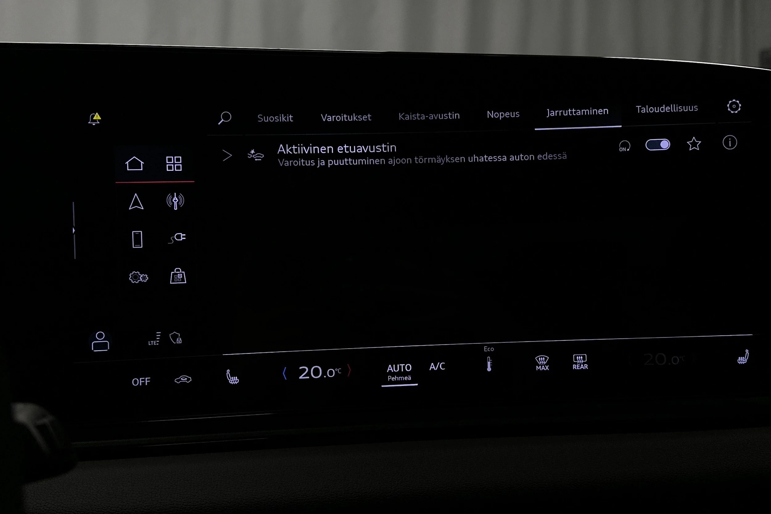 harmaa Audi A6 e-tron 2025 kuva 27.