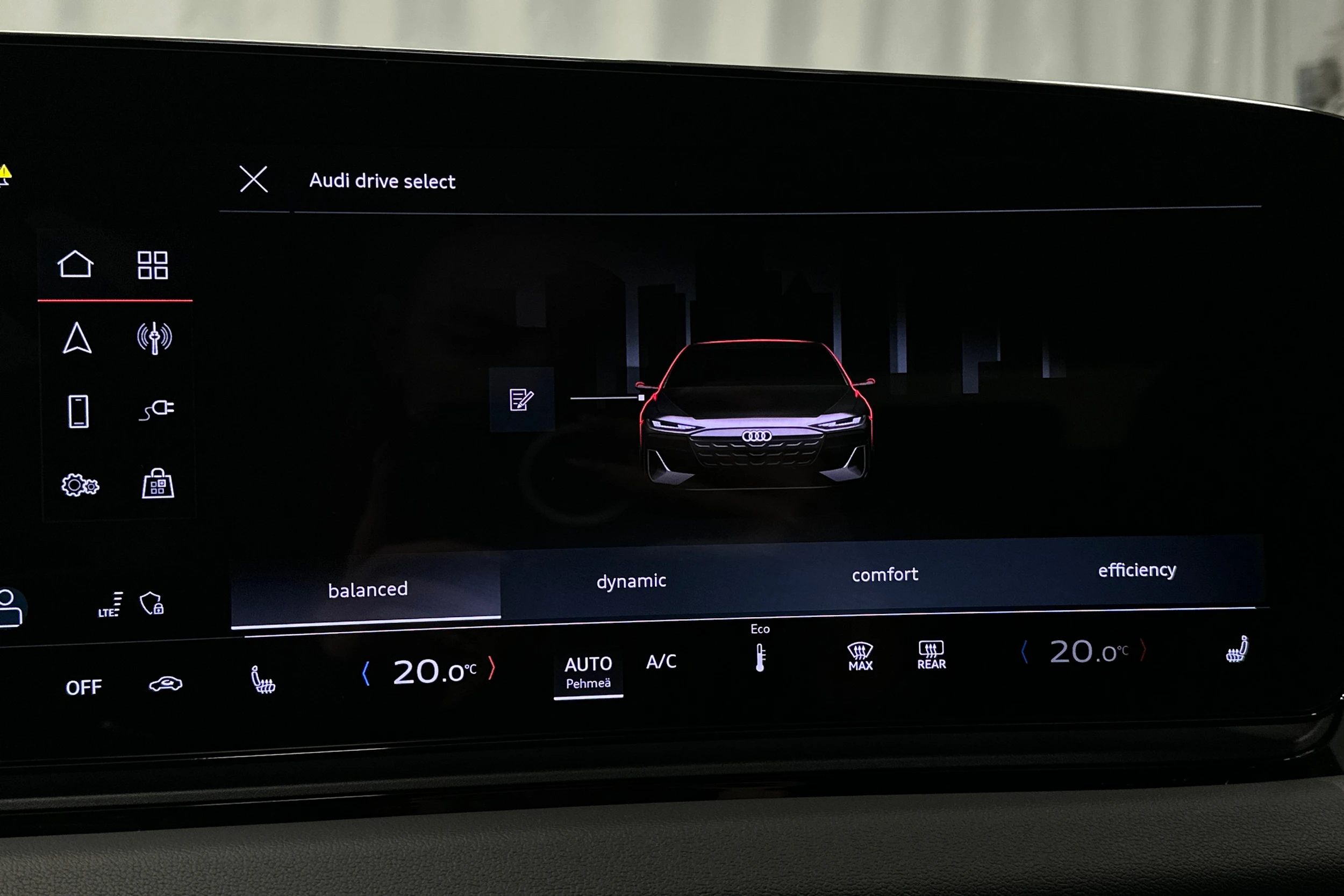 harmaa Audi A6 e-tron 2025 kuva 28.