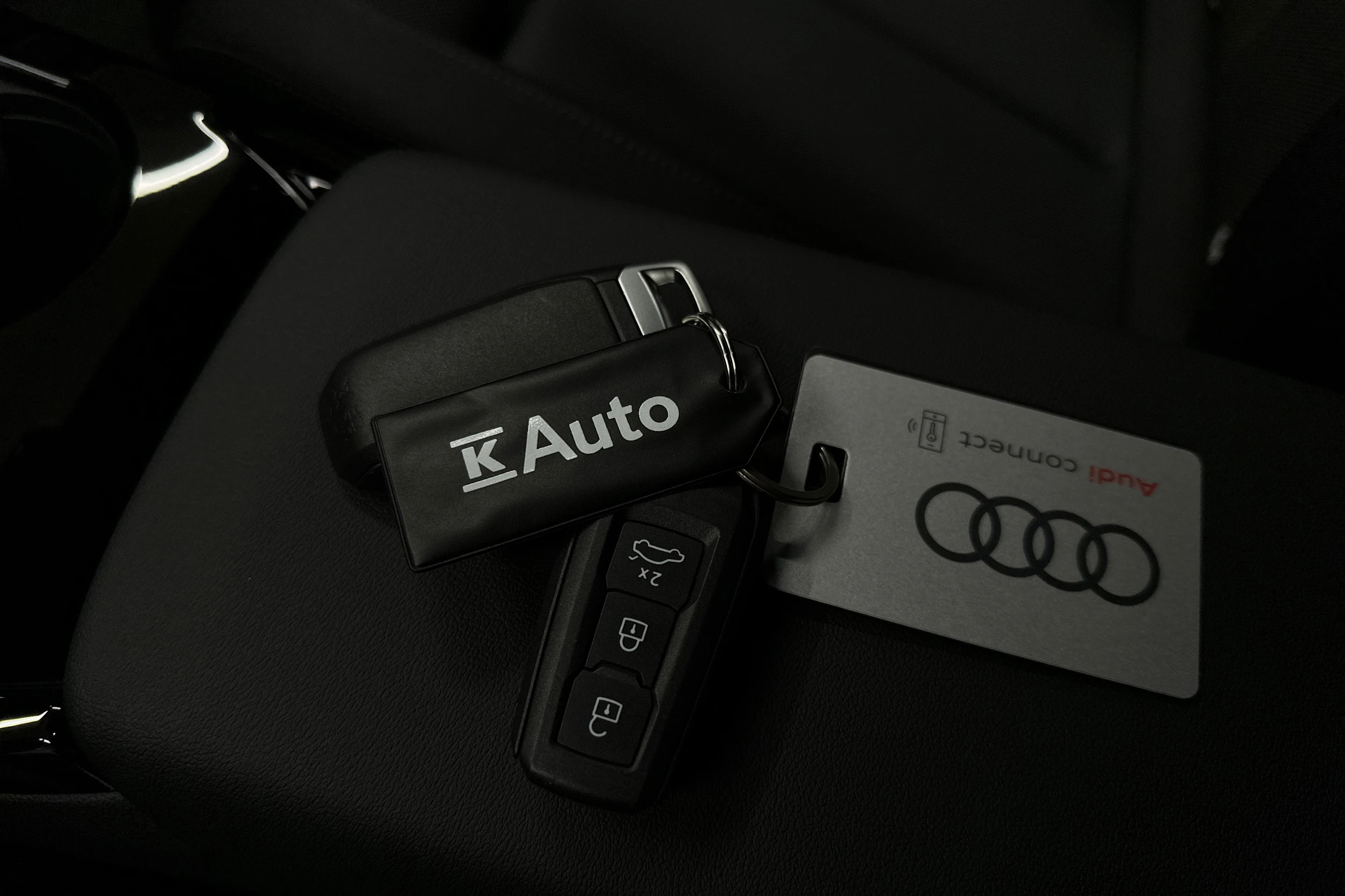 harmaa Audi A6 e-tron 2025 kuva 36.