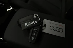 harmaa Audi A6 e-tron 2025 kuva 36.