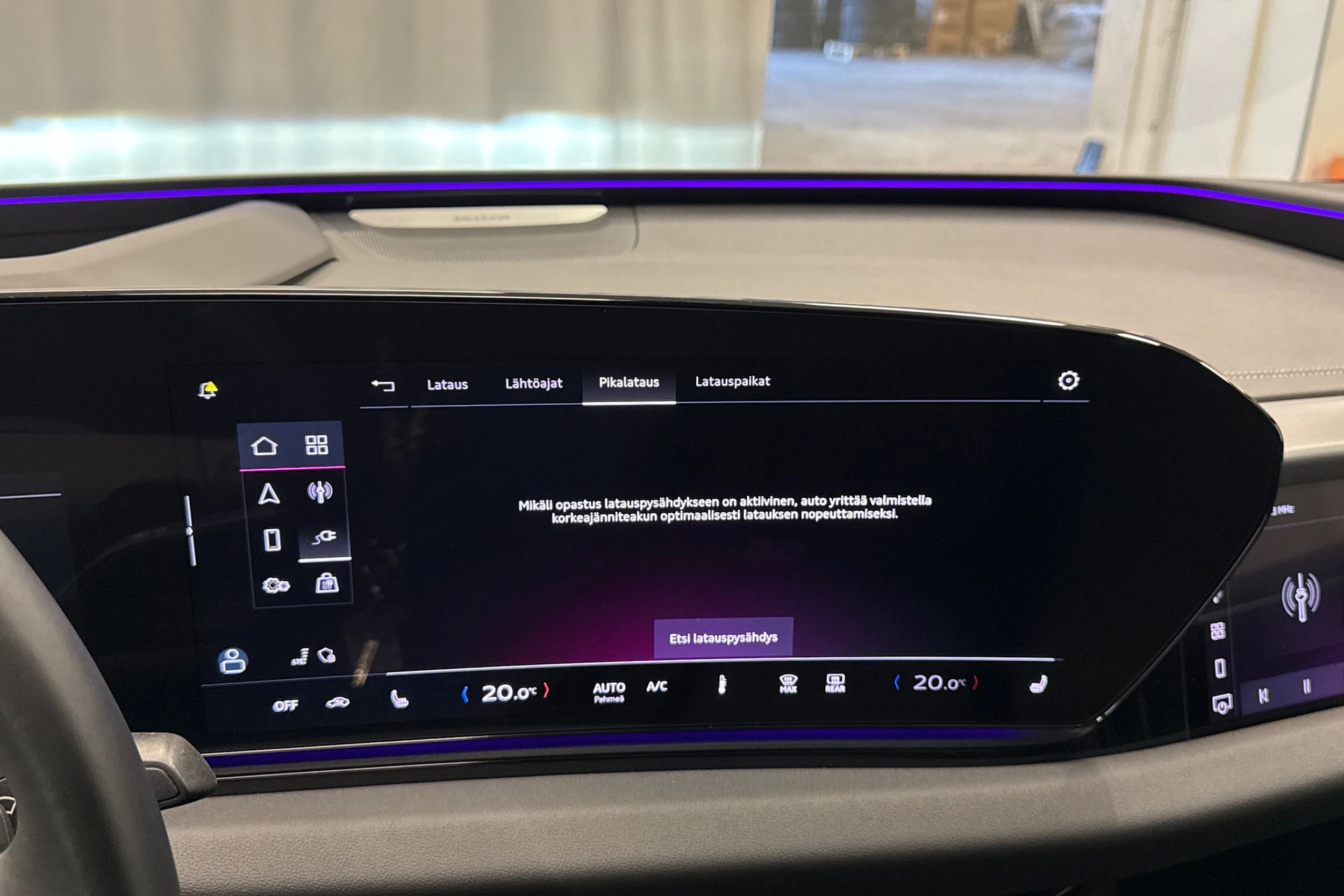 harmaa Audi A6 e-tron 2025 kuva 20.