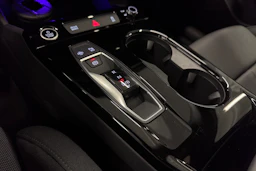 harmaa Audi A6 e-tron 2025 kuva 25.