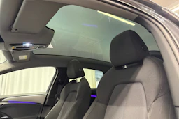 harmaa Audi A6 e-tron 2025 kuva 30.