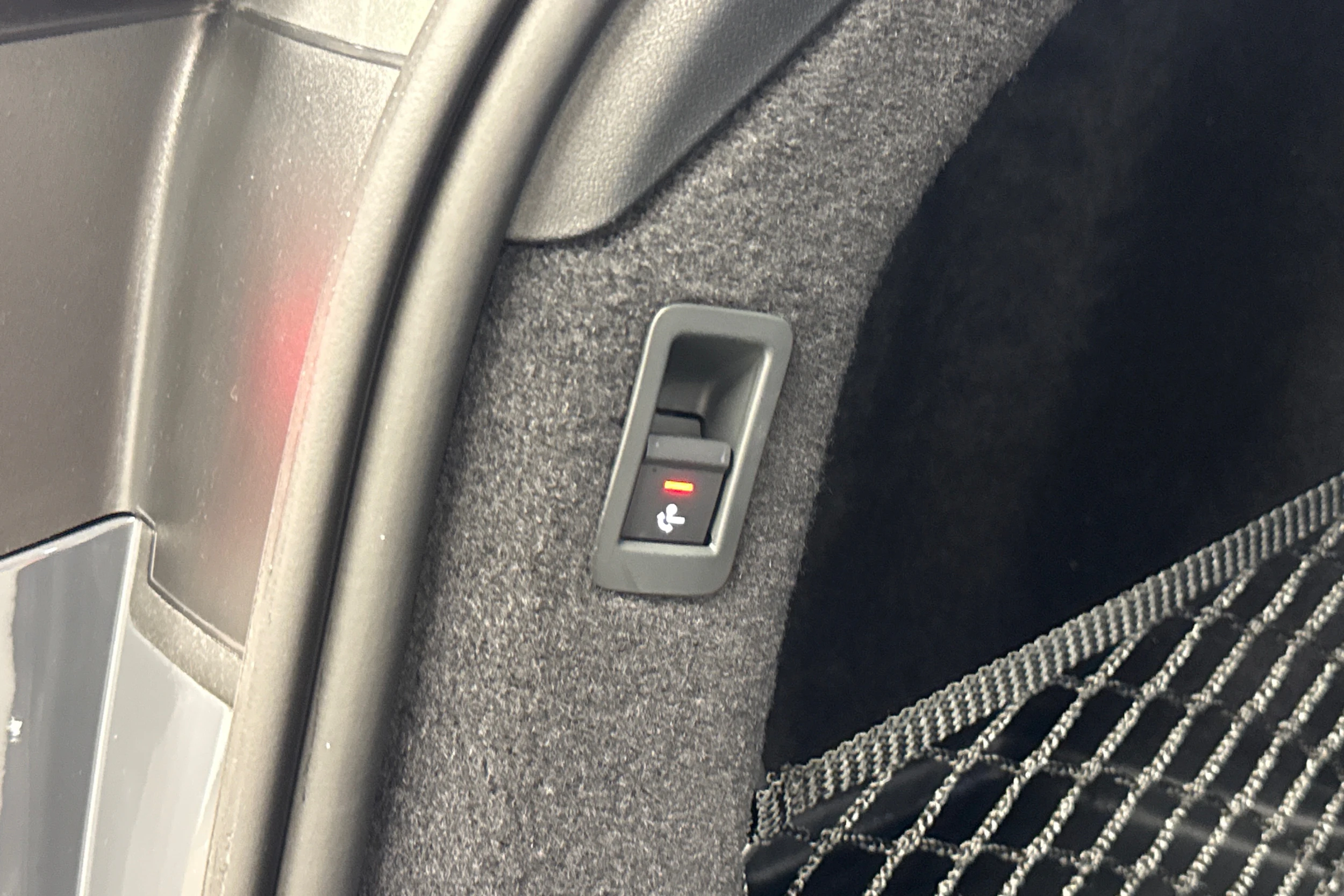harmaa Audi A6 e-tron 2025 kuva 35.