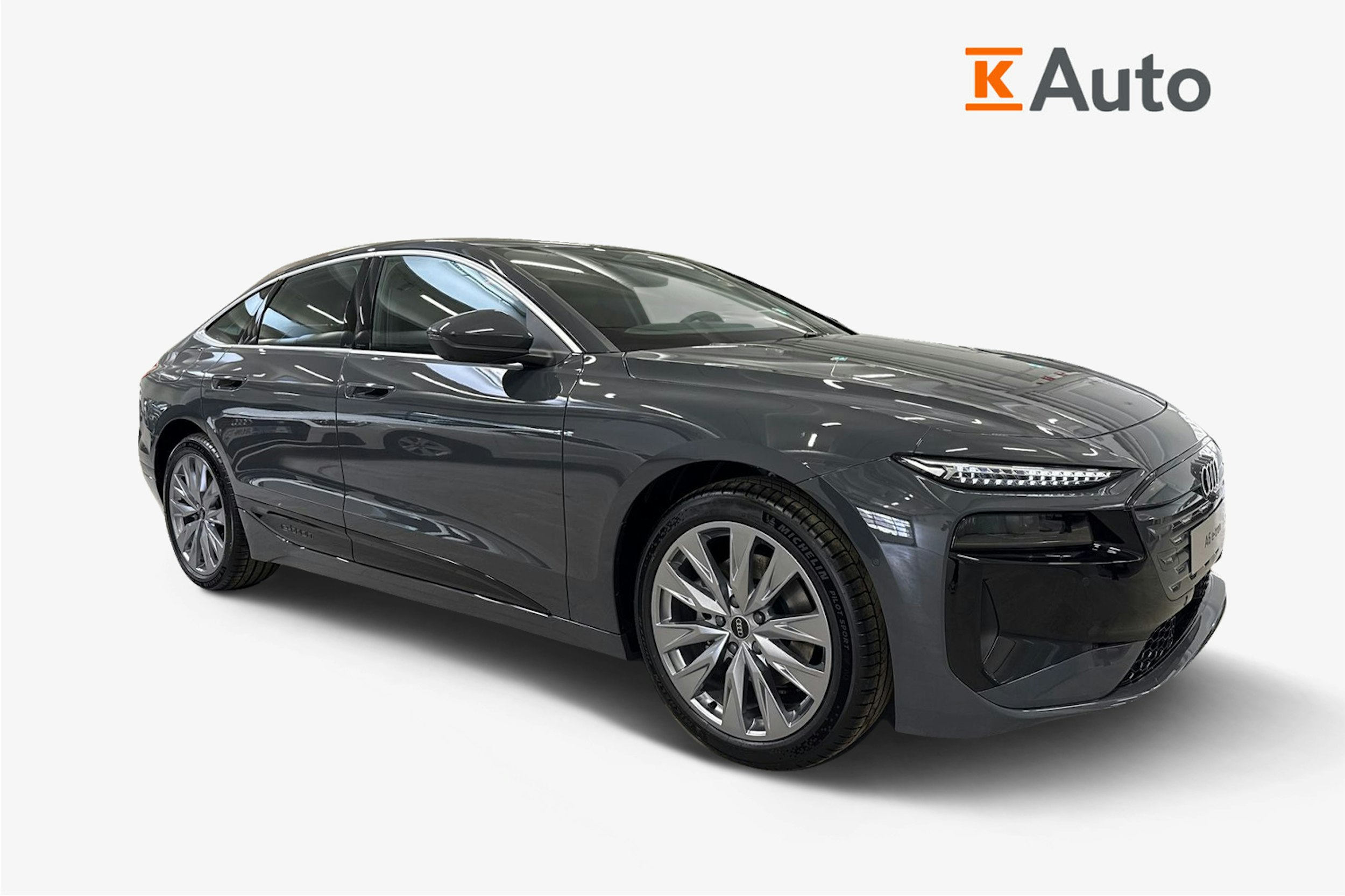 harmaa Audi A6 e-tron 2025 kuva 1.