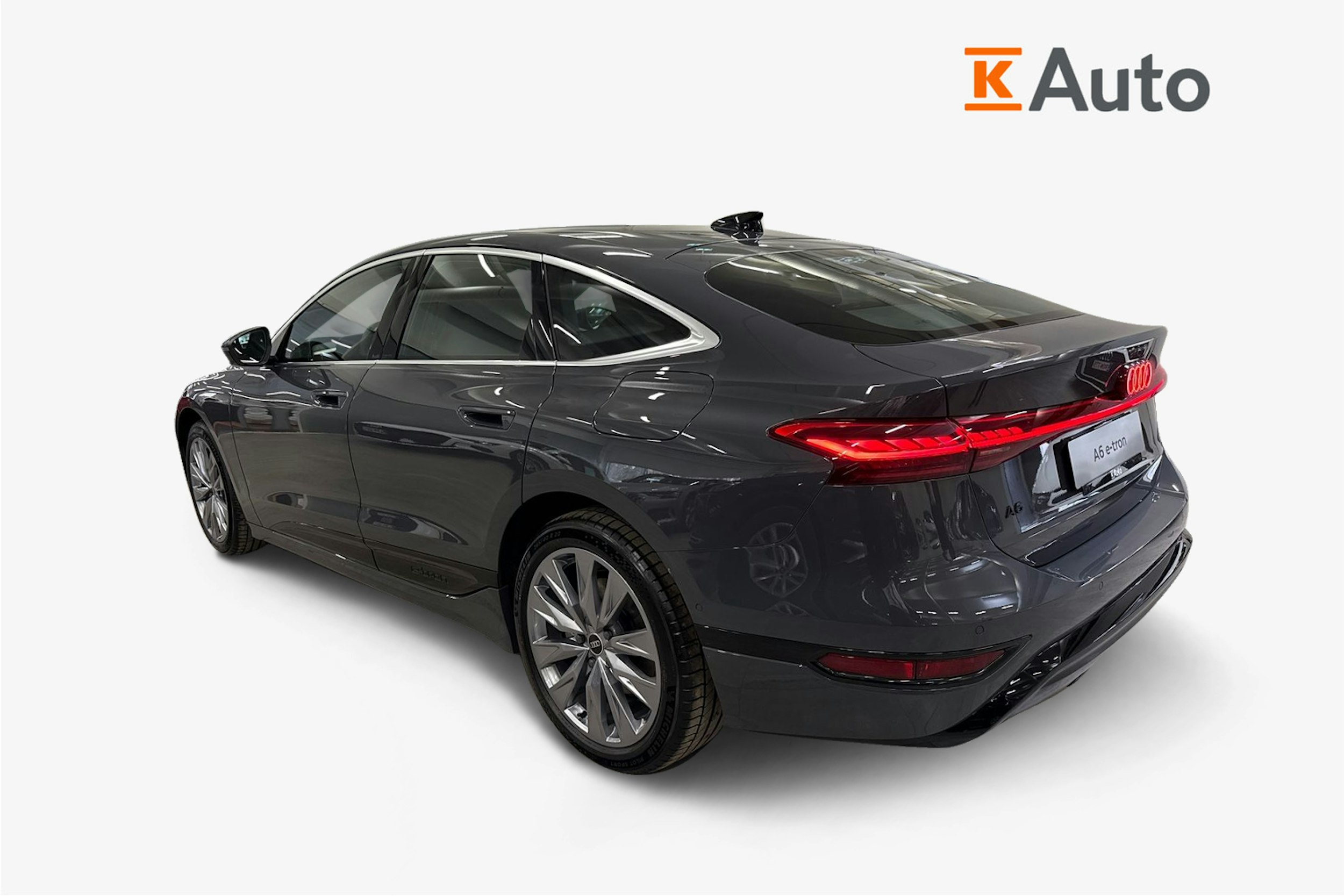 harmaa Audi A6 e-tron 2025 kuva 2.