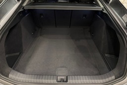 harmaa Audi A6 e-tron 2025 kuva 14.