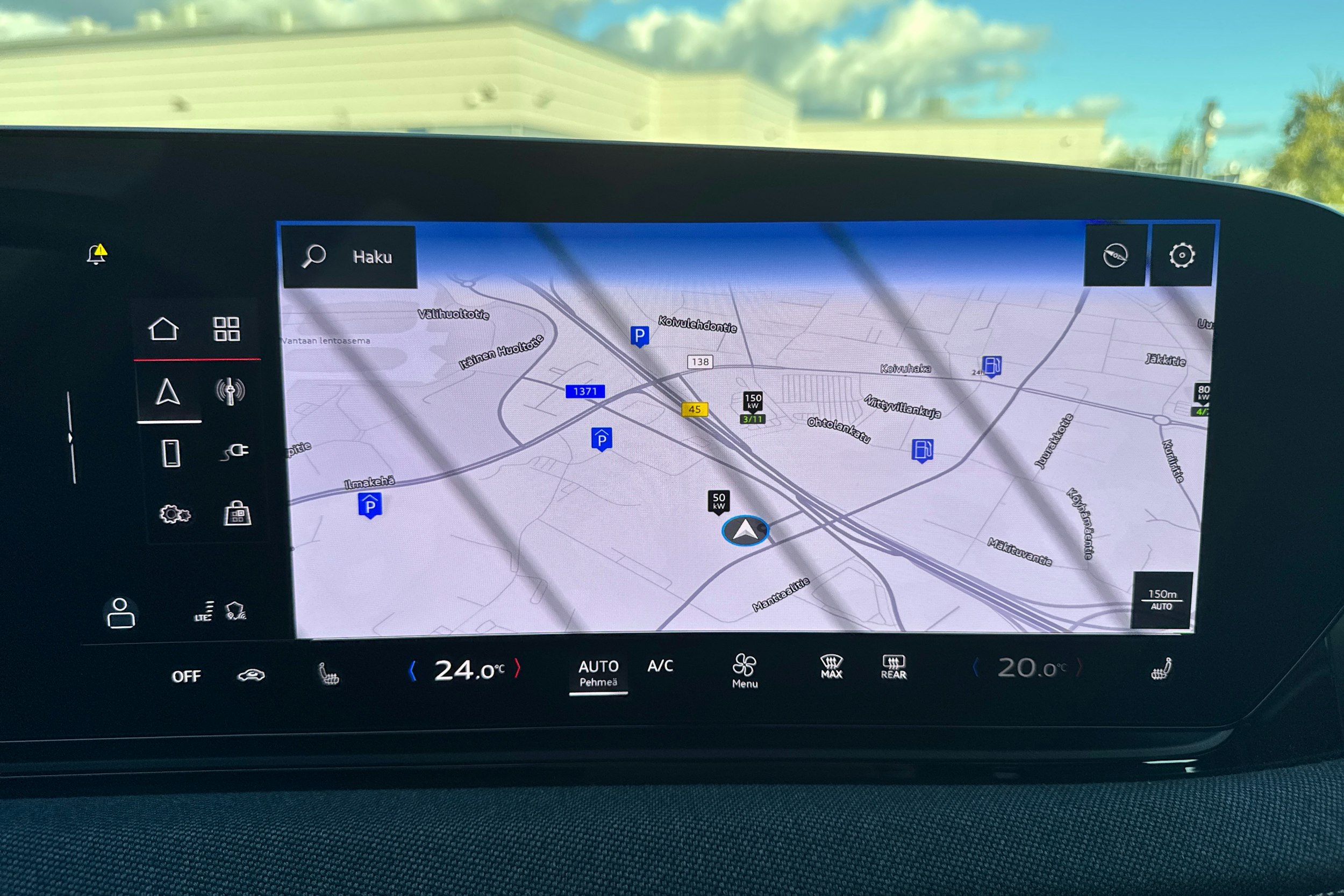 musta Audi A6 e-tron 2025 kuva 13.