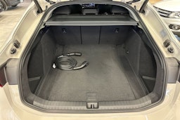 met. ruskea (beige) Audi A6 e-tron 2025 kuva 12.