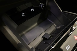 met. ruskea (beige) Audi A6 e-tron 2025 kuva 18.