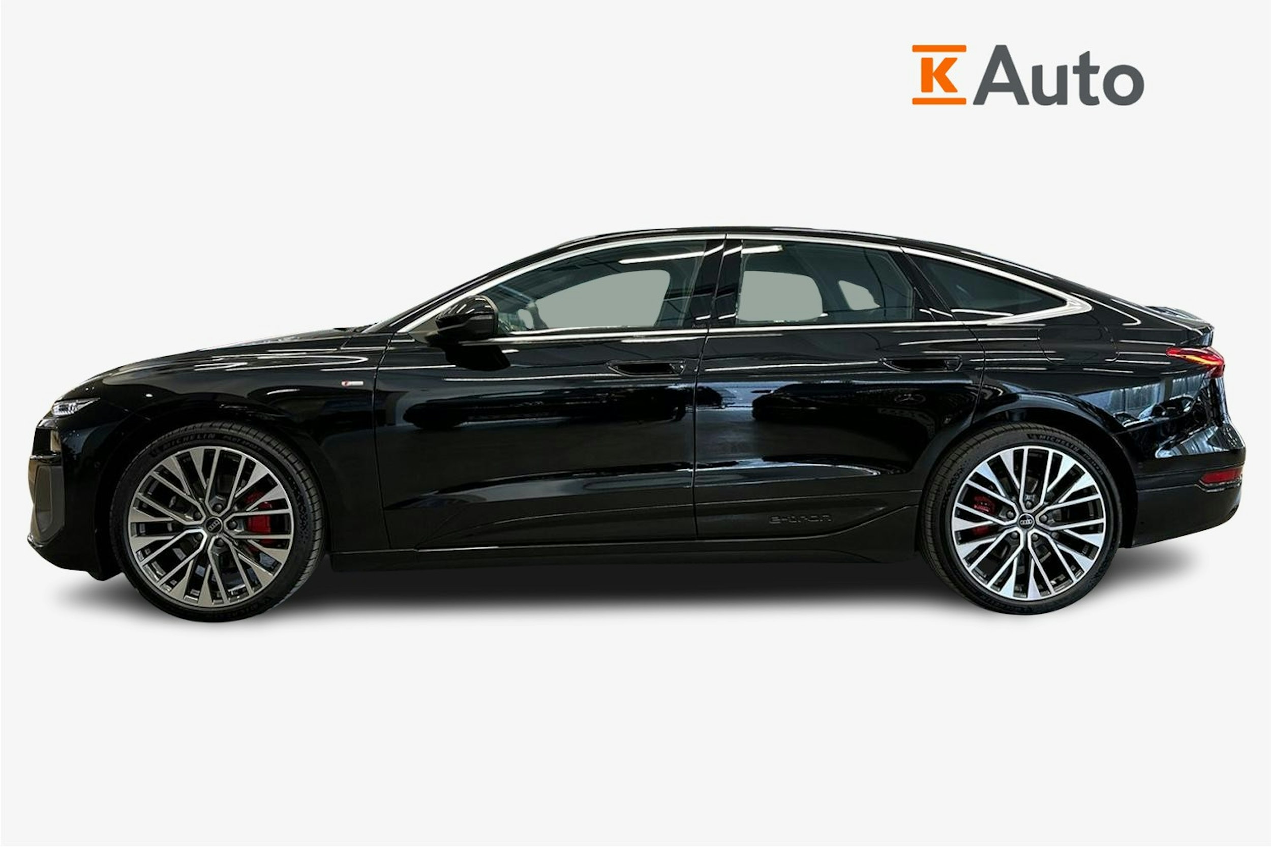 musta Audi A6 e-tron 2025 kuva 5.