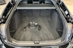musta Audi A6 e-tron 2025 kuva 12.