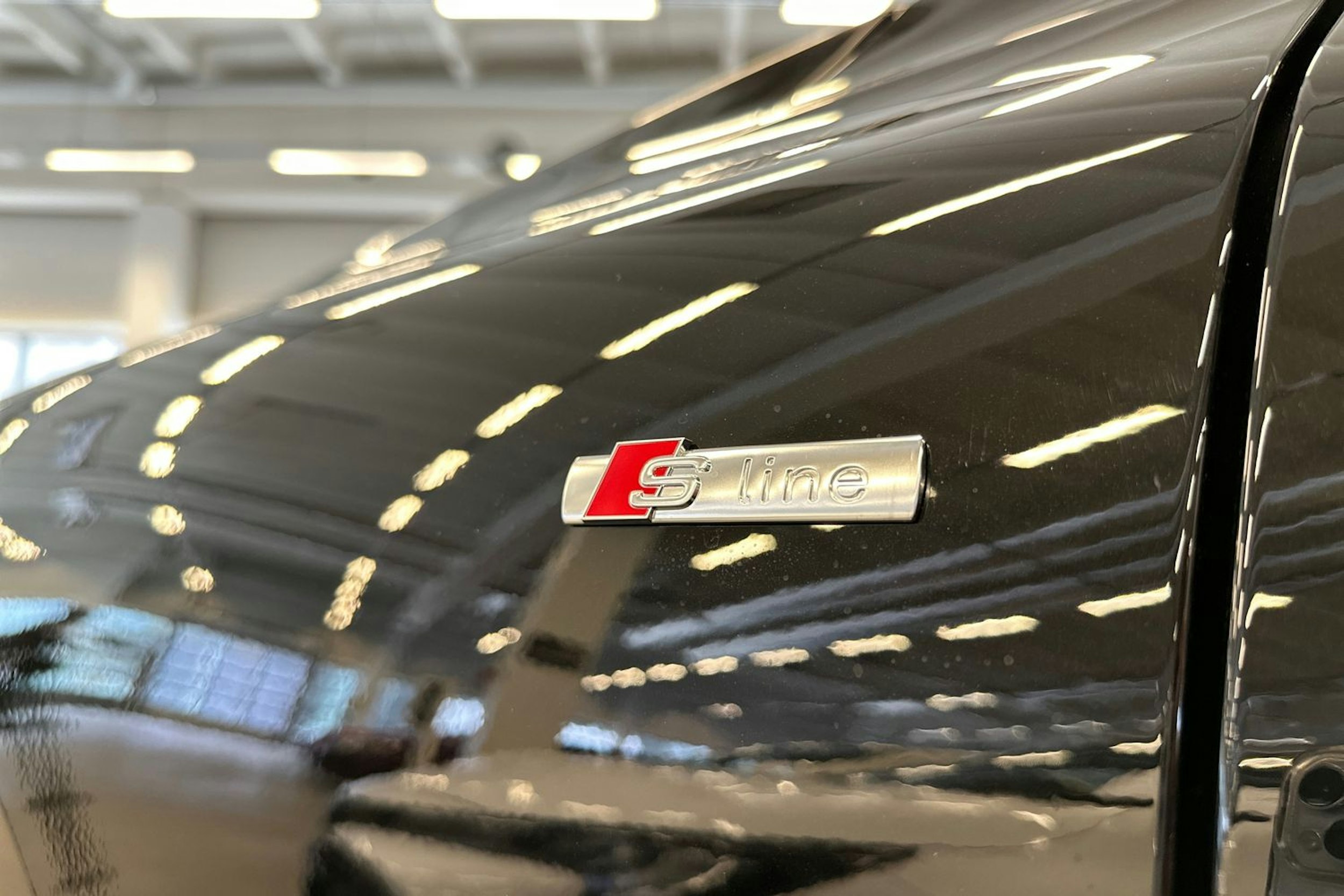 musta Audi A6 e-tron 2025 kuva 24.