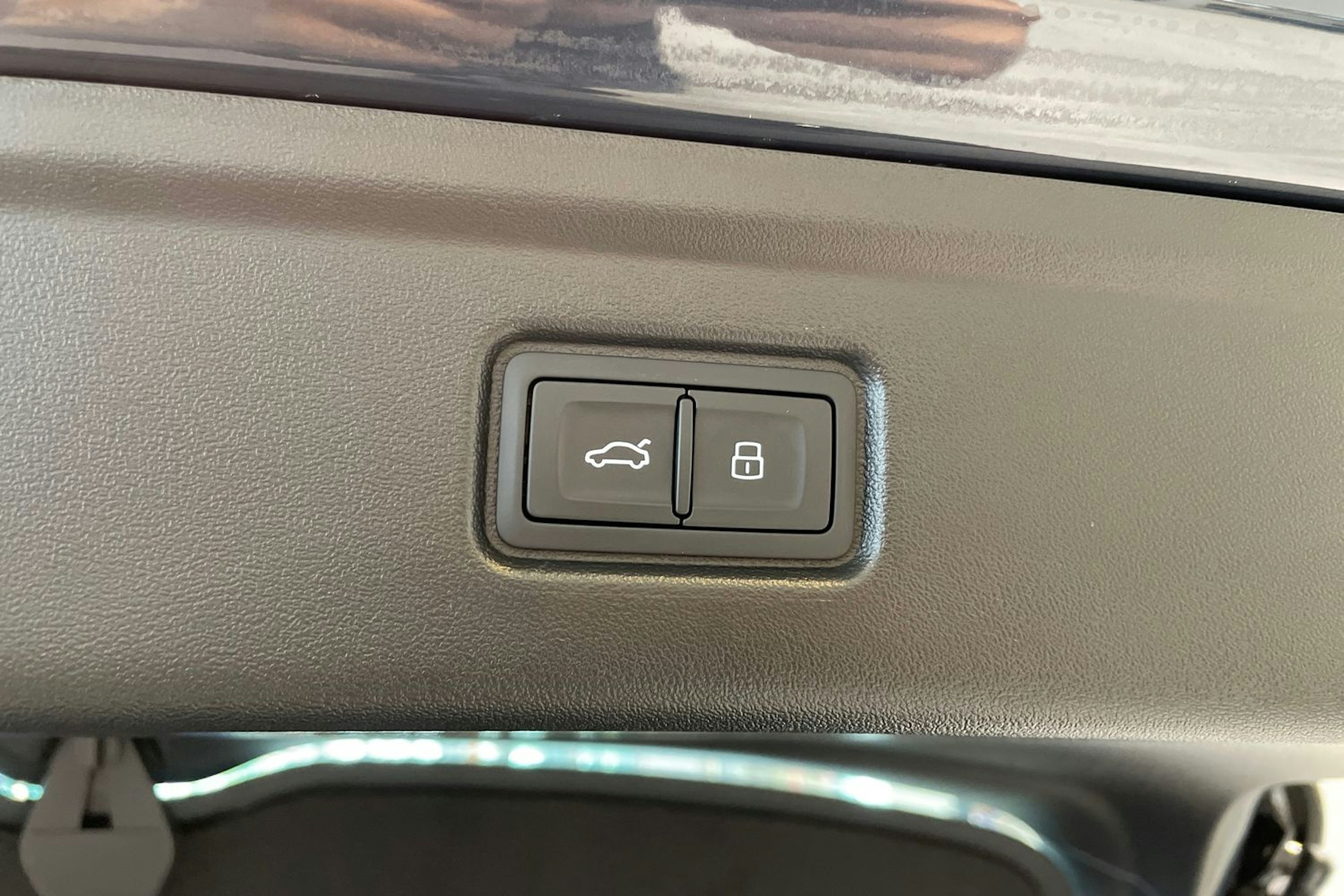 sininen Audi A6 e-tron 2025 kuva 19.