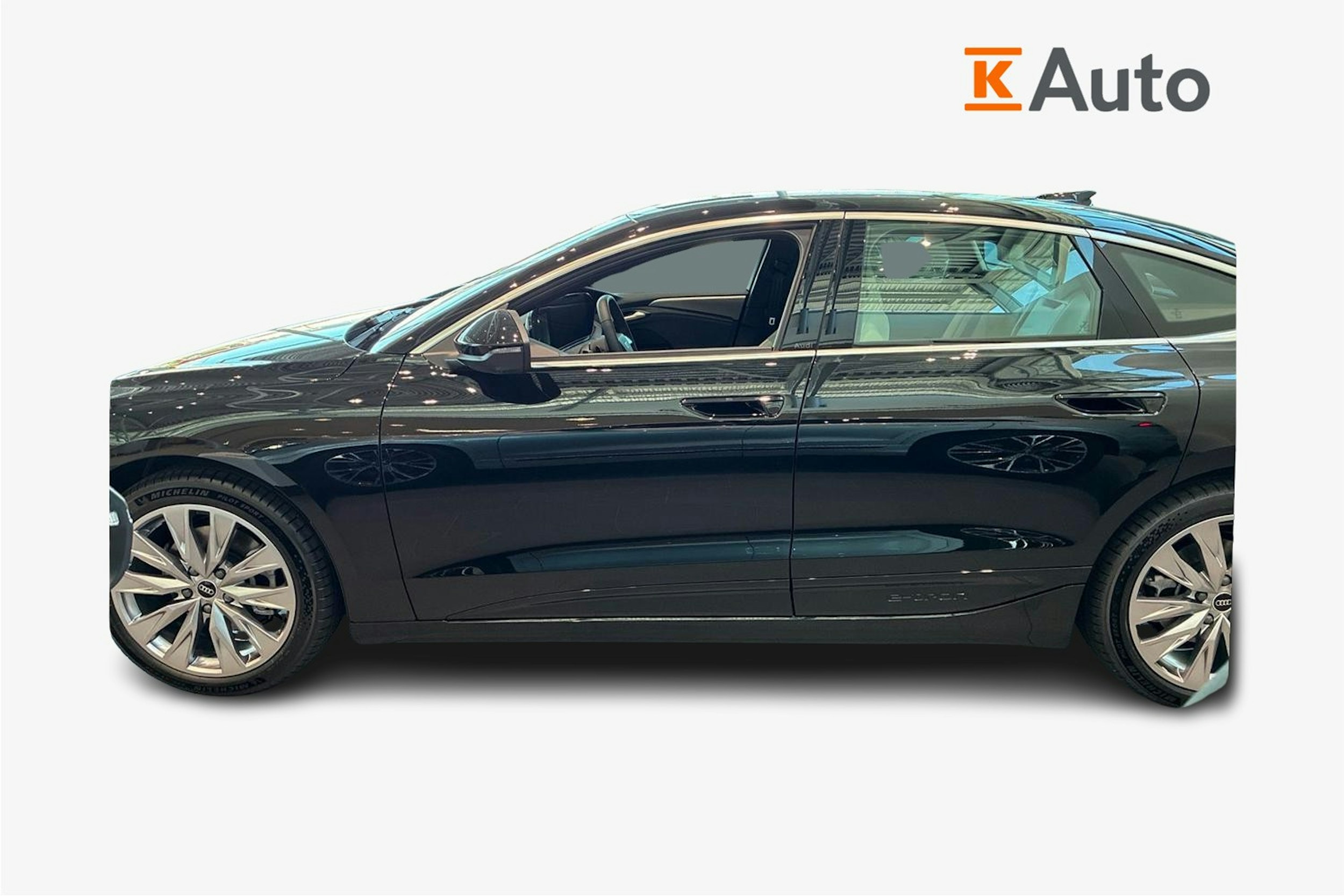 musta Audi A6 e-tron 2025 kuva 5.