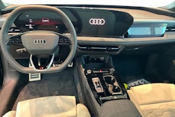 musta Audi A6 e-tron 2025 kuva 7.