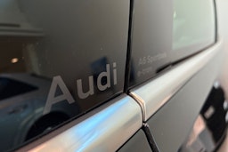 musta Audi A6 e-tron 2025 kuva 13.