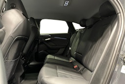 harmaa Audi A6 e-tron 2025 kuva 10.