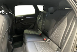 musta Audi A6 e-tron 2025 kuva 8.