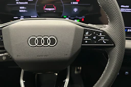 musta Audi A6 e-tron 2025 kuva 12.