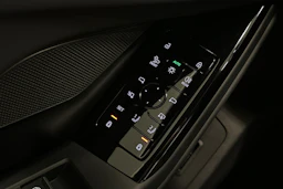 musta Audi A6 e-tron 2025 kuva 14.