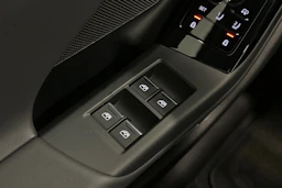 musta Audi A6 e-tron 2025 kuva 15.