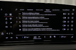 musta Audi A6 e-tron 2025 kuva 26.
