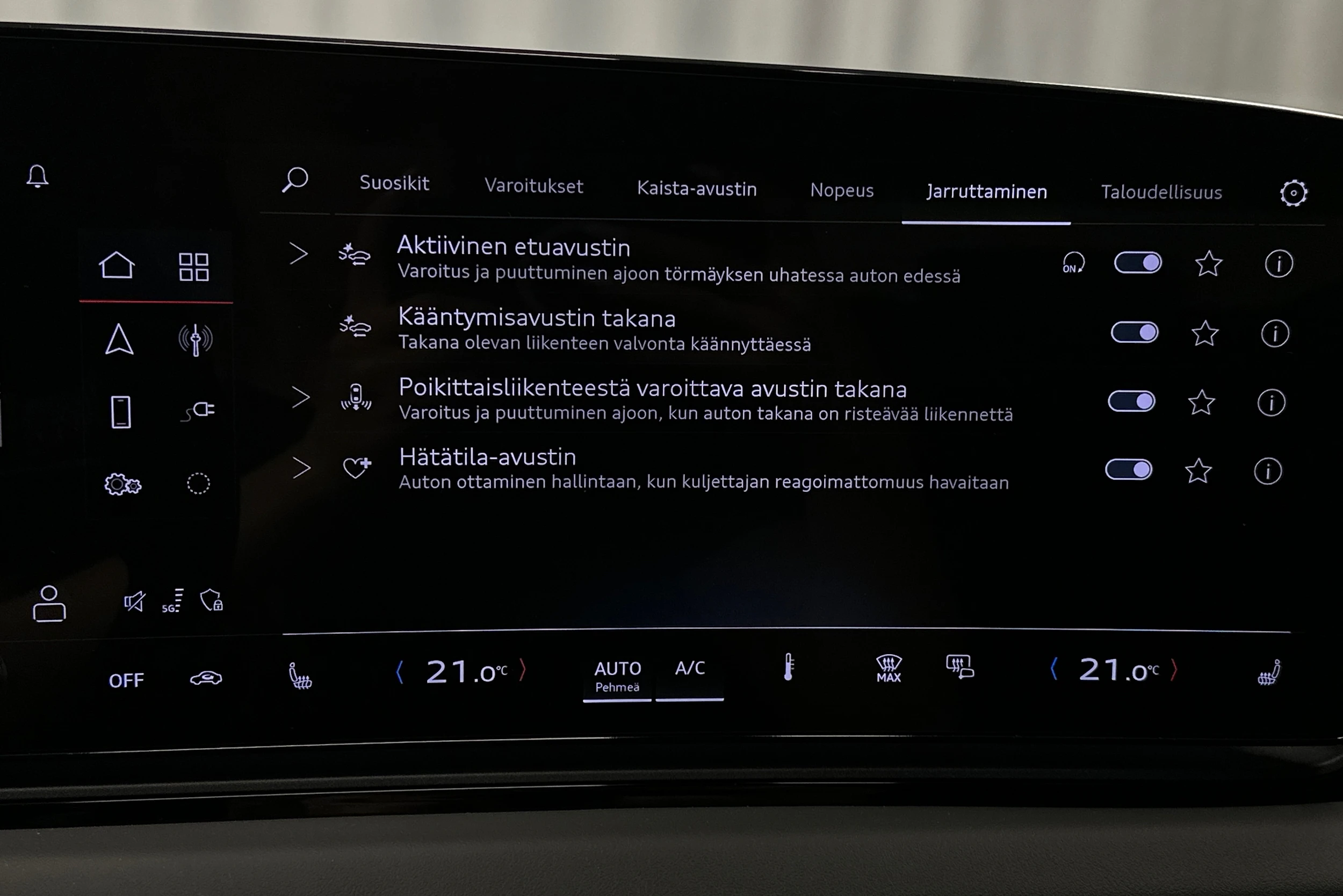 musta Audi A6 e-tron 2025 kuva 27.
