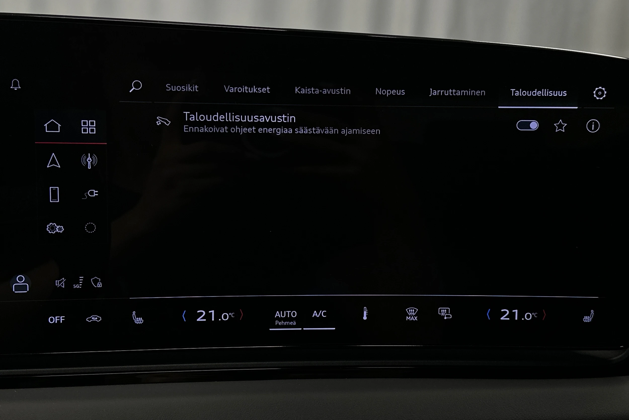 musta Audi A6 e-tron 2025 kuva 28.