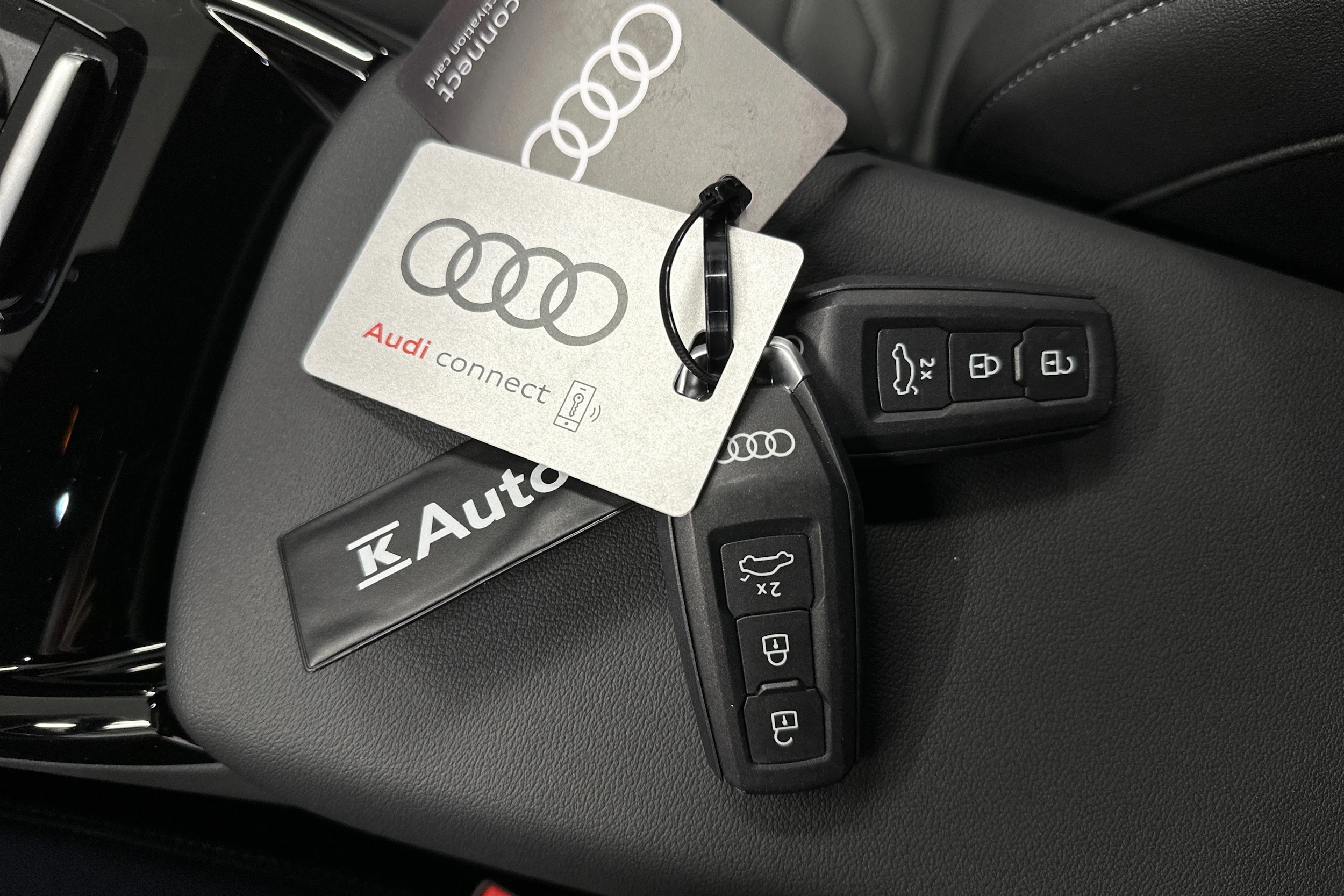 musta Audi A6 e-tron 2025 kuva 37.