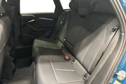sininen Audi A6 e-tron 2025 kuva 8.