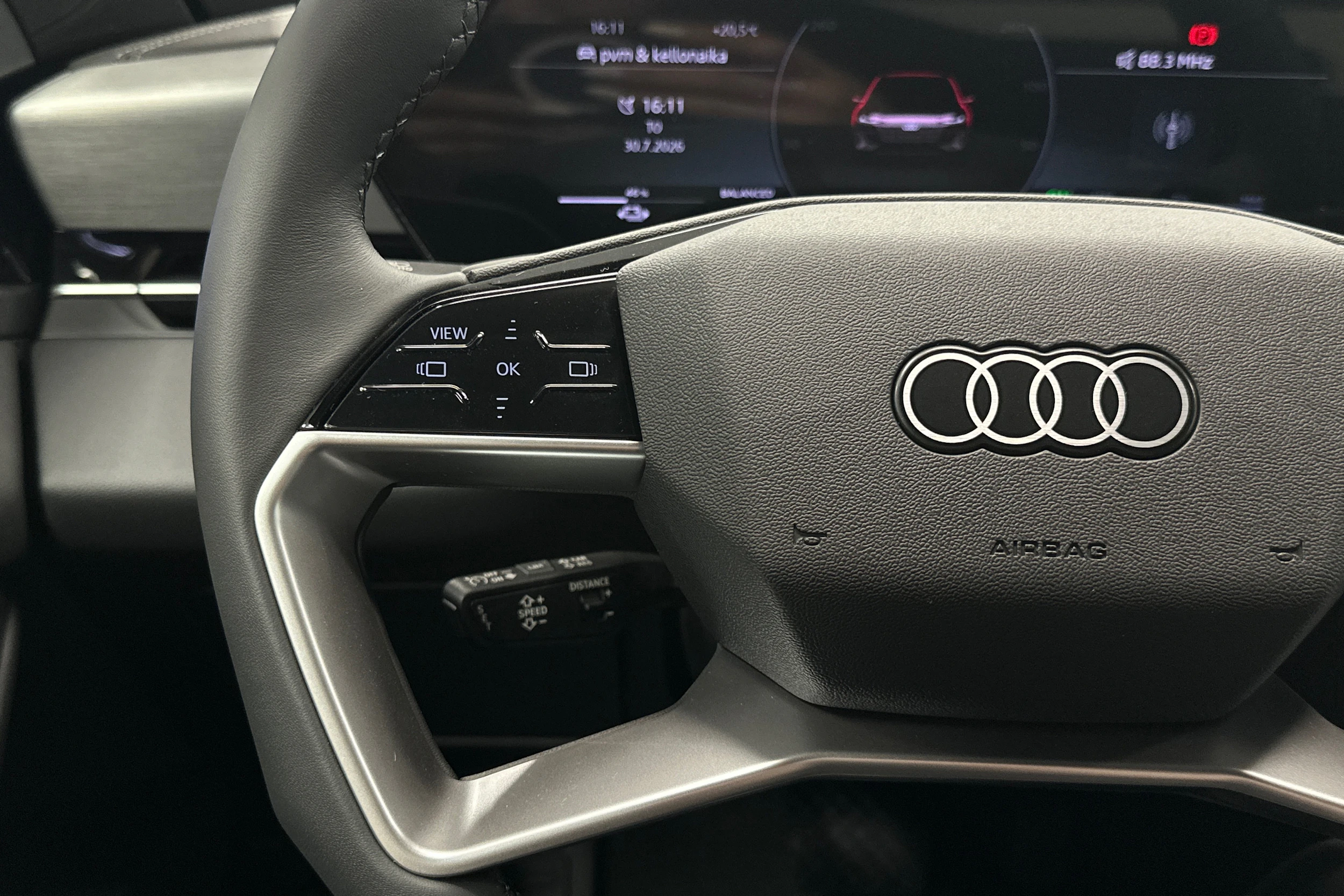 sininen Audi A6 e-tron 2025 kuva 11.