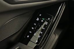 sininen Audi A6 e-tron 2025 kuva 15.