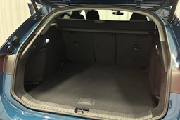 sininen Audi A6 e-tron 2025 kuva 36.