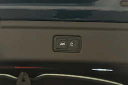 sininen Audi A6 e-tron 2025 kuva 38.