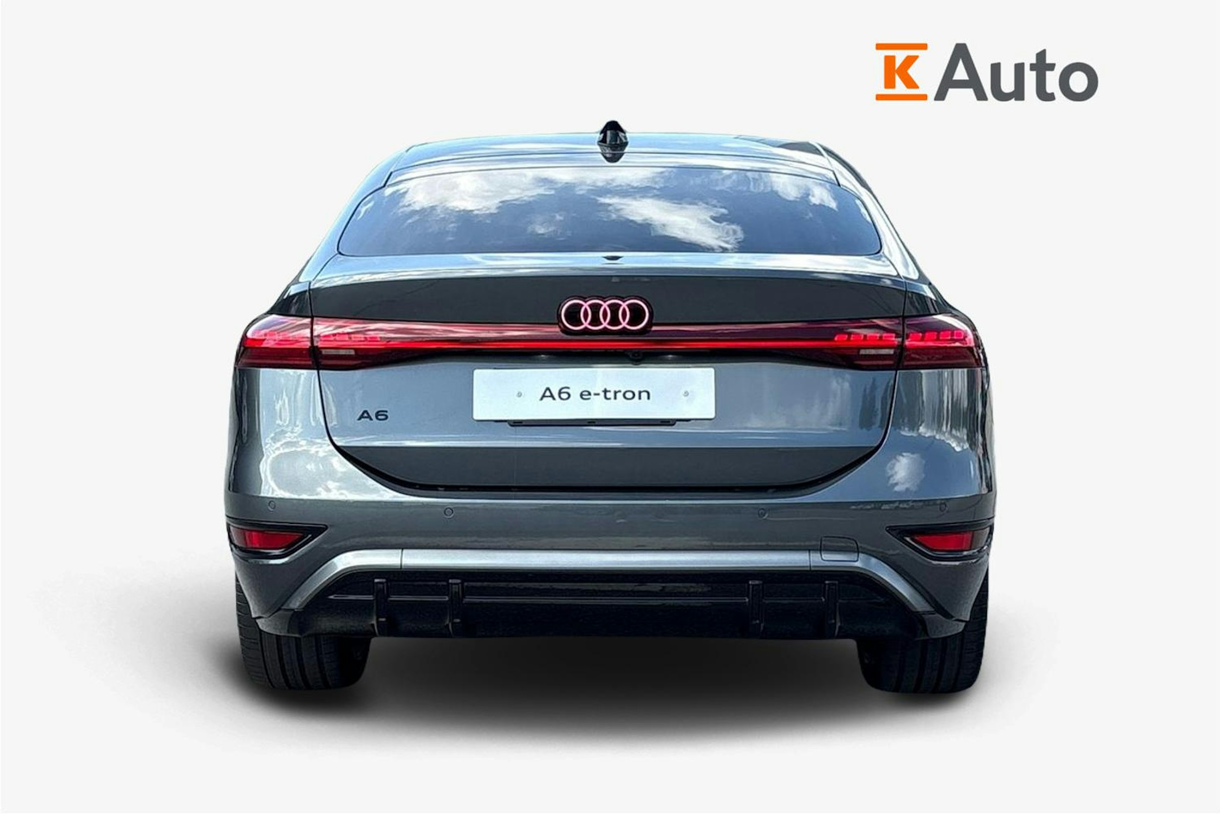 harmaa Audi A6 e-tron 2025 kuva 3.