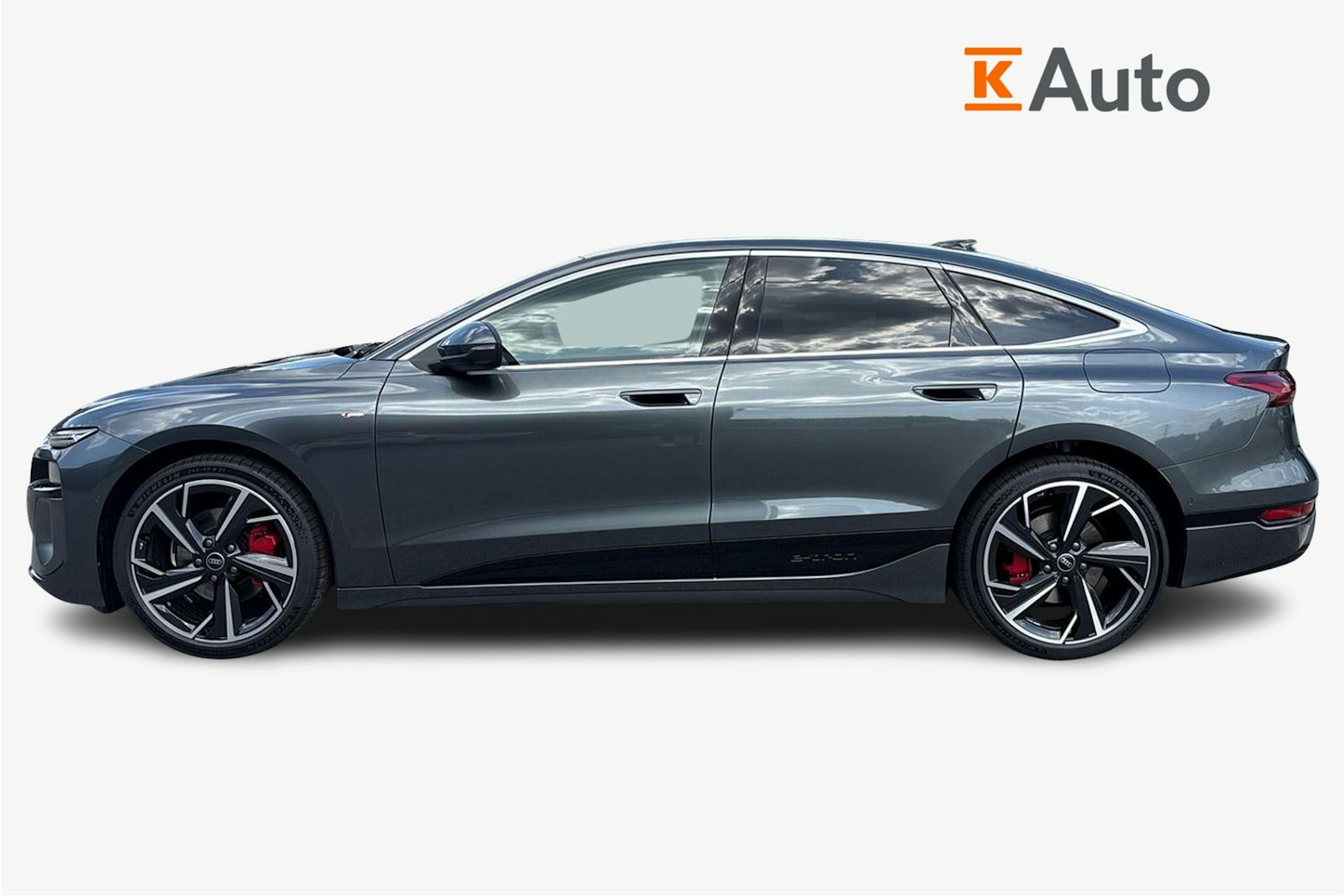 harmaa Audi A6 e-tron 2025 kuva 5.