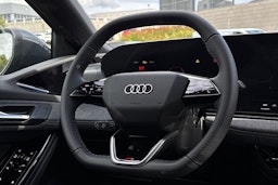 harmaa Audi A6 e-tron 2025 kuva 12.