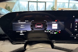 valkoinen Audi A6 e-tron 2025 kuva 20.