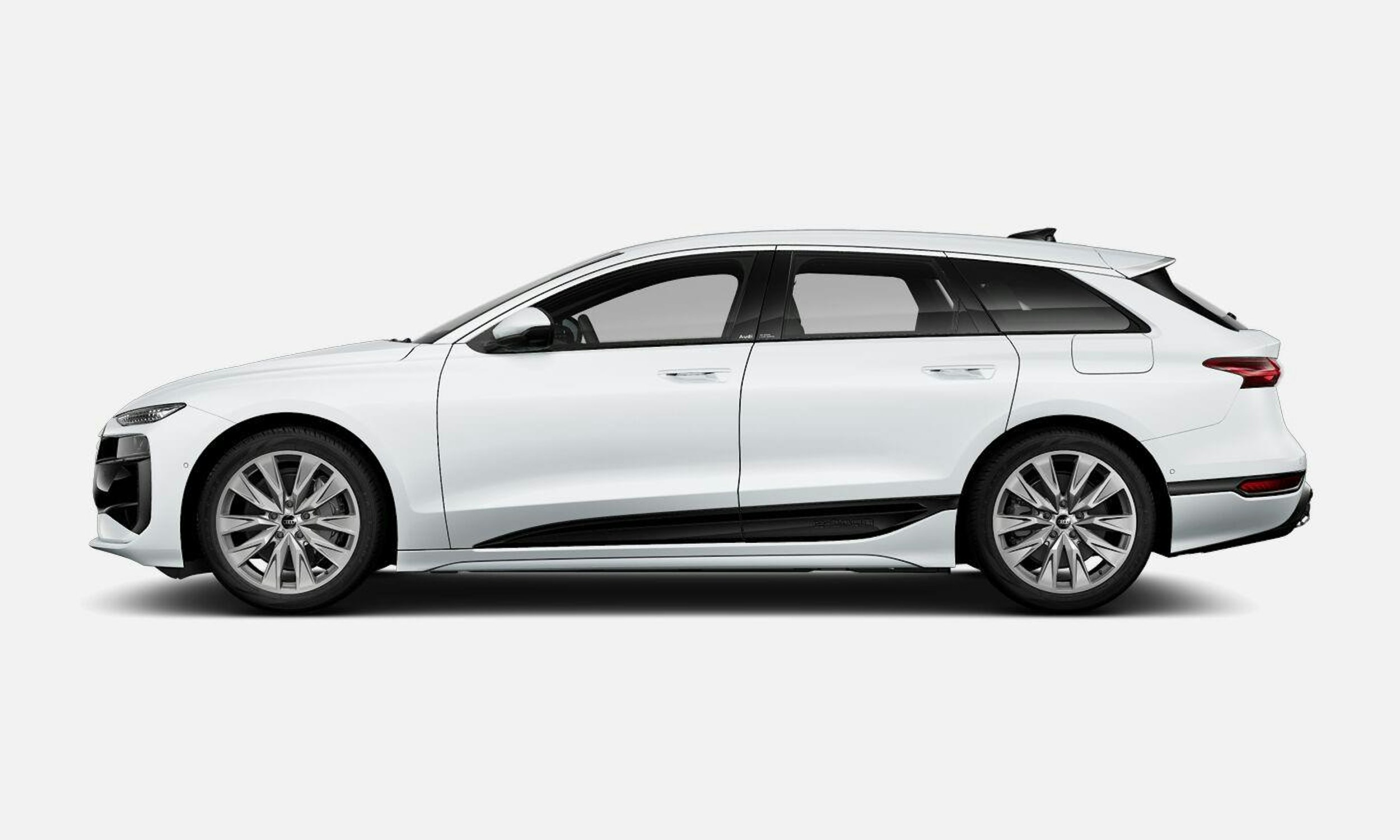 jäätikön valkoinen Audi A6 e-tron 2025 kuva 5.