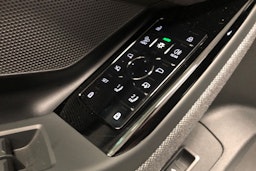 met. valkoinen Audi A6 e-tron 2025 kuva 14.