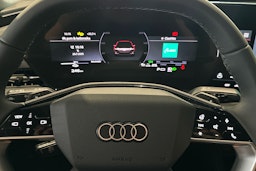 met. musta Audi A6 e-tron 2025 kuva 13.